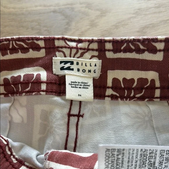 Billabong Brown and White Flare Jeans - Picture 3 of 5